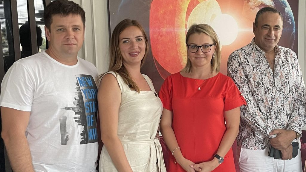 BUSINESS MEETING WITH EUROPEAN PARTNER INSIDE THE ENERGOSTEEL COMPANY WALLS