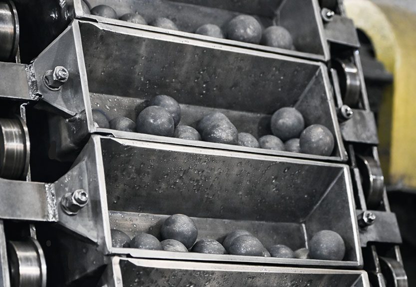 Top 5 Mistakes When Choosing Grinding Balls in the Mining Industry